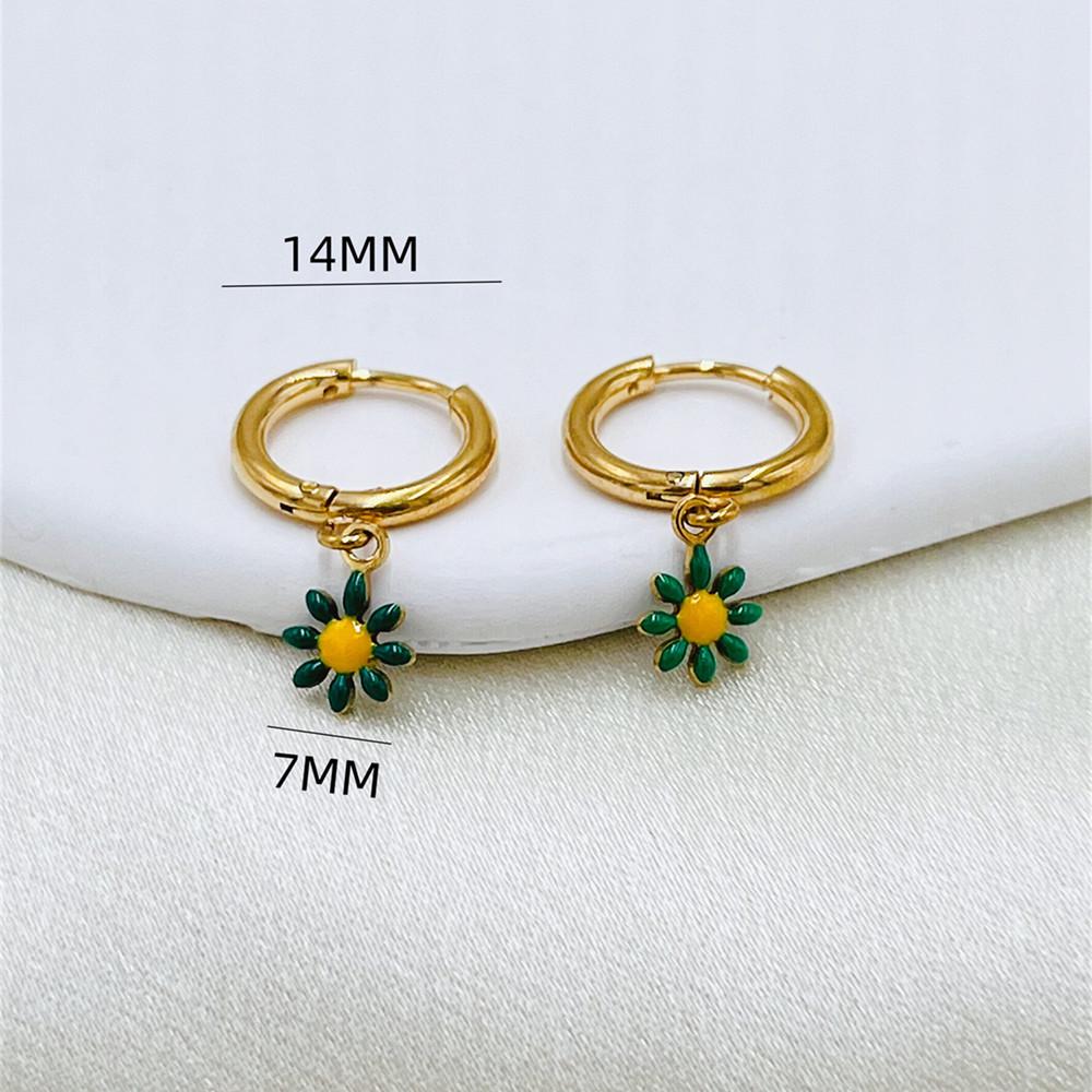Korean and Japanese-Inspired Colorful Daisy Earrings: Simple Titanium Steel Design for Women