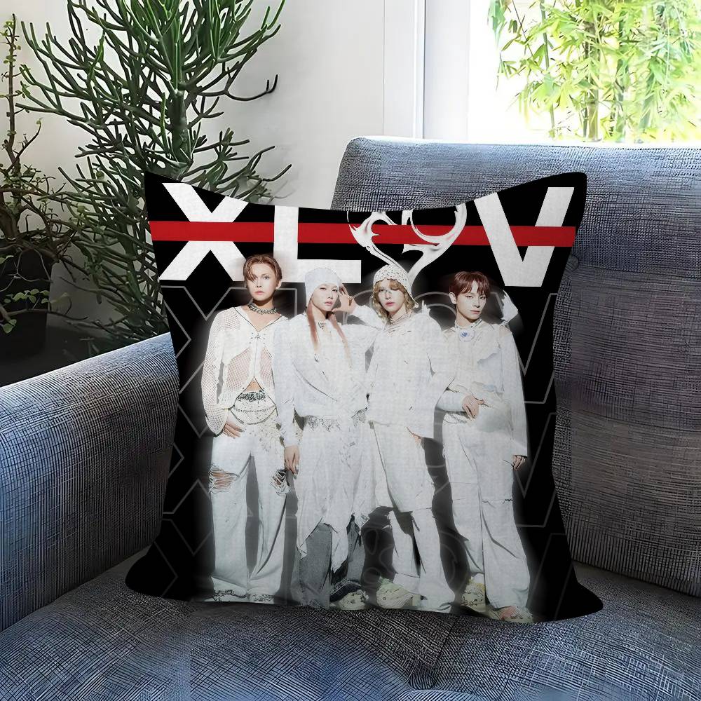 Pillow Gift Home Office Decoration Bedroom Sofa Car Cushion Cover Case 45X45 Popular Kpop Style Group X-Xlov Vintage
