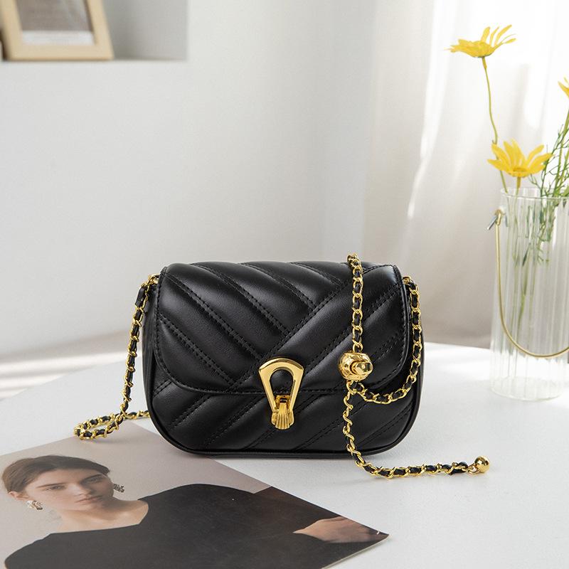 Autumn And Winter Simple Rhombus Women'S Bag Shoulder Chain Bag Women'S Trend Crossbody Small Square Bag Light Luxury Hand Carry