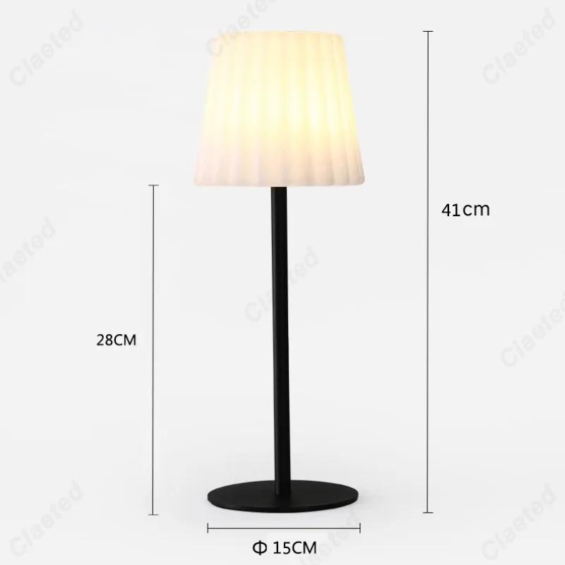 Creative LED Remote Control Light Adjustment Desk Lamp USB Charging Port Bedroom Bedside Atmosphere Lighting Small Desk Lamp