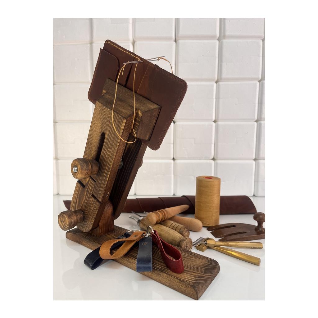 Echtleder-Geldbörse mit Karten- und Bargeldfach – personalisierter Namensdruck (SchlüsselanhängerGeschenk)