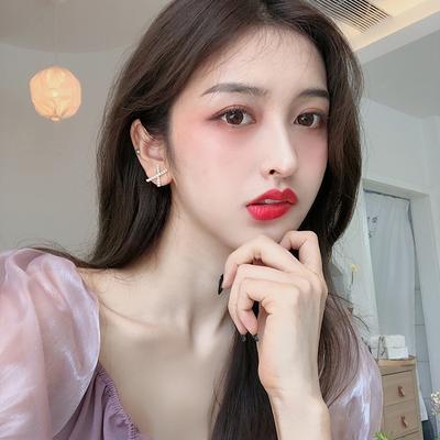New Earrings Women's Round Face Small Stud Earrings Female Student Korean Version Simple Temperament Fashion Earrings Earrings Women