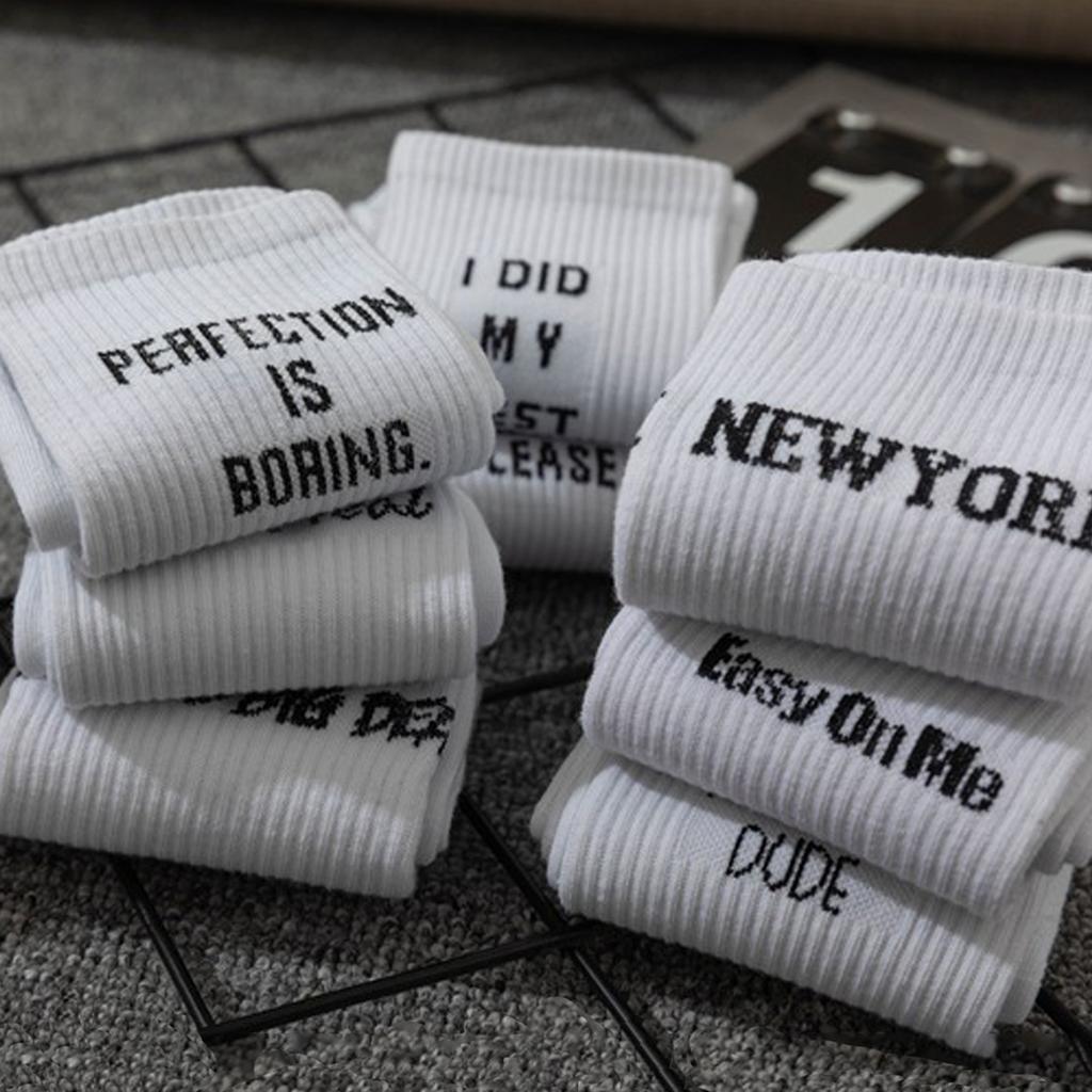 5/10 par losowych męskich skarpetek za kostkę, białe z wzorem liter, modne, unikalne, zabawne, odprowadzające wilgoć, rekomendacja na prezent