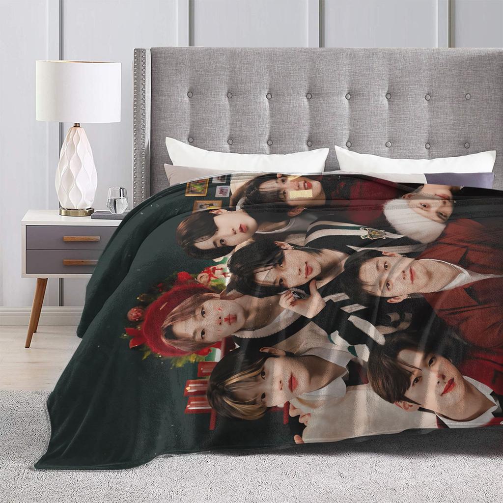 S-StrayKids Blanket Quality Super Soft K-pop Boys Group Throw Blanket Winter Children Living Room Pattern Bedspread