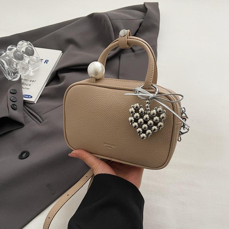 Summer Popular Small Bag Women's New Fashion Versatile Messenger Bag High-end Portable Small Square Bag