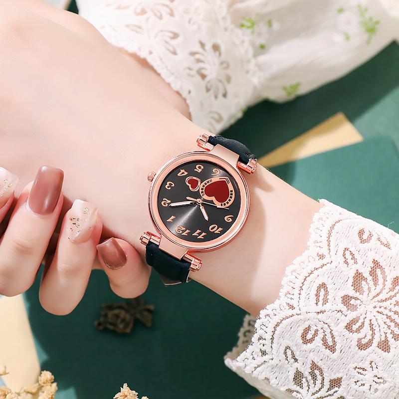 Trend Love Watch Women'S Niche Simple And Versatile Mini Temperament Student Literary Women'S Watch