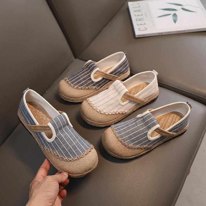 Neue Leinen-Fischerschuhe ethnischer Stil bestickte Schuhe antiker Stil Tourismus Student ein Pedal faul alte Peking Stoffschuhe Frau