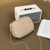 Rhombus Embroidery Thread Bag Women's New Retro Women's Bag Chain Messenger Bag Fashionable and Simple Small Square Bag