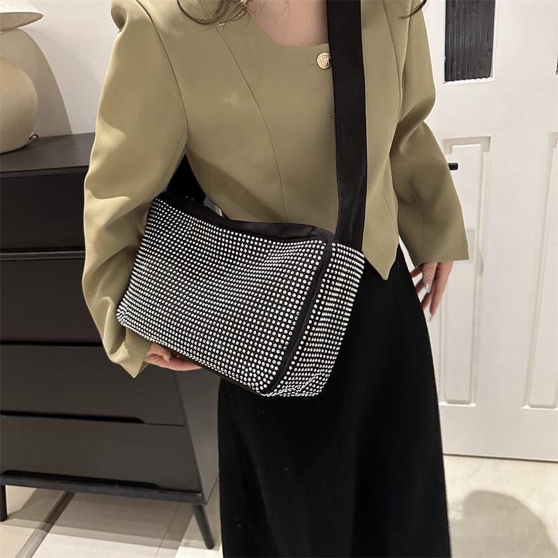Trendy Stylish Tote Bag Casual Nylon Shoulder Bag For Women Versatile Daily Use In Black And Silver
