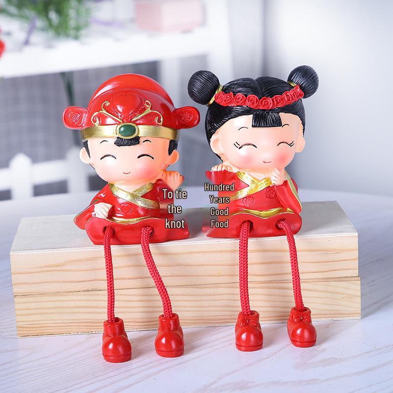 

Chinese Wedding Room Decorations: Bed Pressing Kissing Doll Figurines for Newlyweds