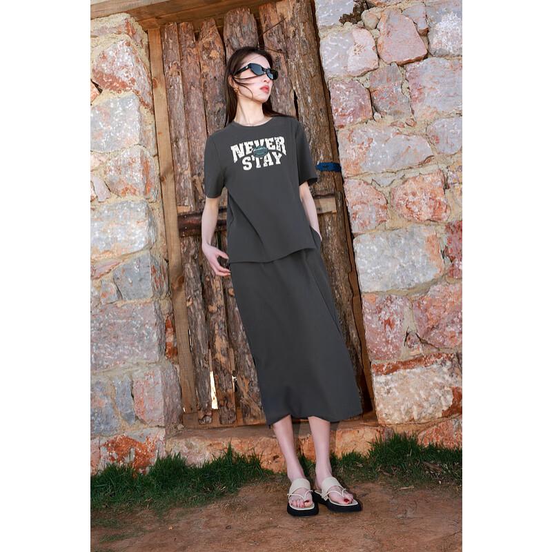 

Комплект из двух предметов: футболка и юбка большого размера Sancai XL