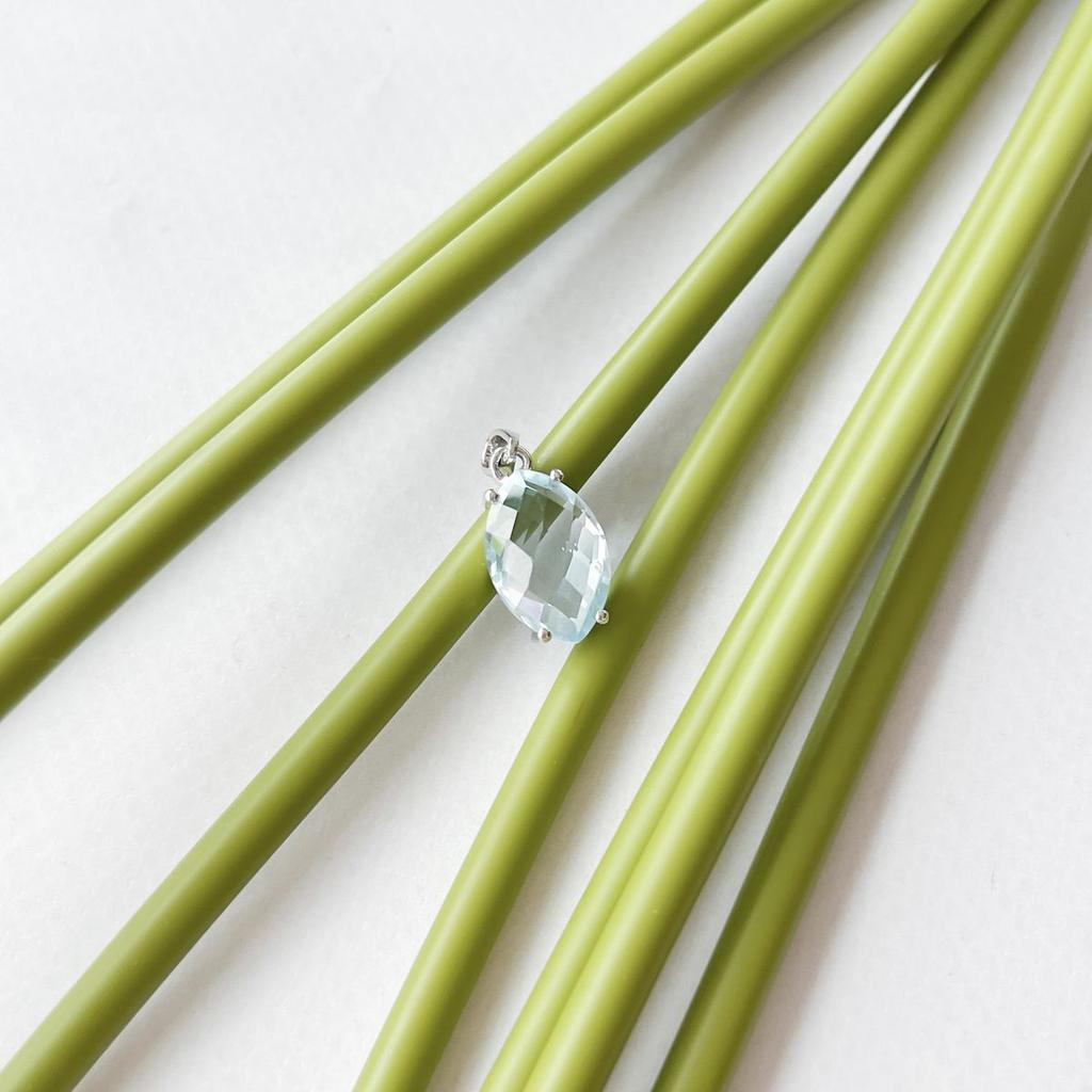 Серебряная подвеска с топазом 6.667ct (2152088)