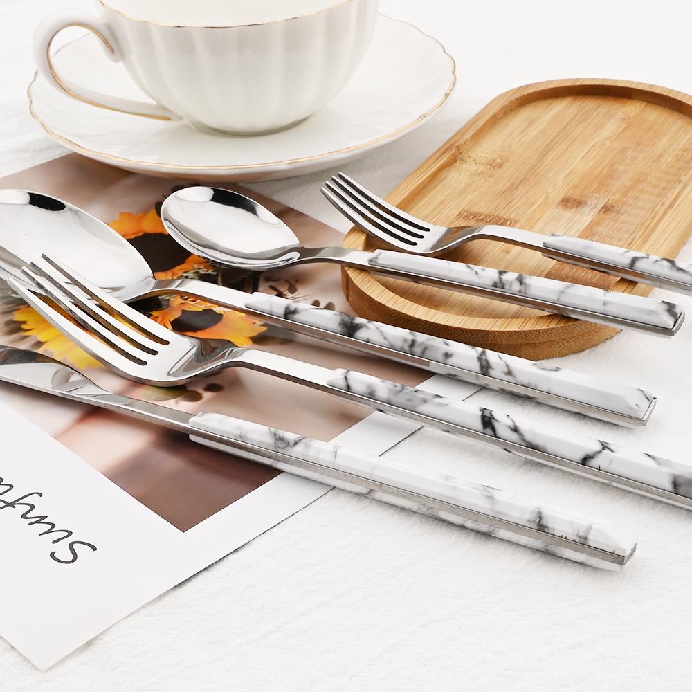 24Pcs High Quality Cutlery Set Knife Fork Spoon Dinnerware Set Stainless Steel Flatware Creative Imitation Wood Handle Tableware
