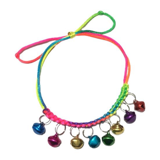 

Красный веревочный кошачий ошейник ручной работы с милым колокольчиком, модные легкие и удобные аксессуары для домашних животных разноцветный