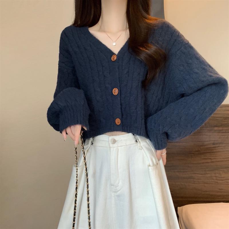 Women's Retro High-End Cable Knit Cardigan, Autumn/Winter 2026 - Loose, Lazy Fit with Long Sleeves