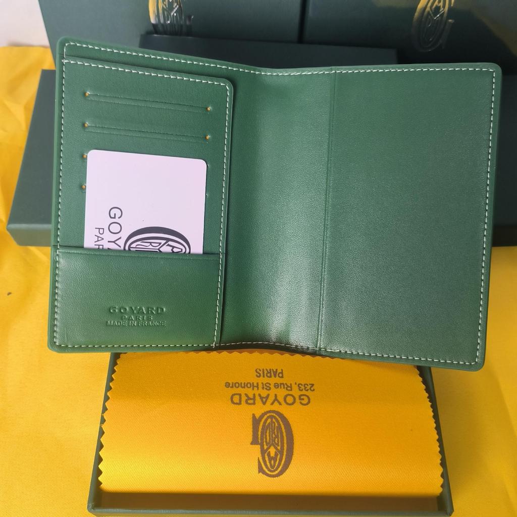 Goya Hundezahn Mode Reisepasshülle mit Kartenfächern und Schutzhülle