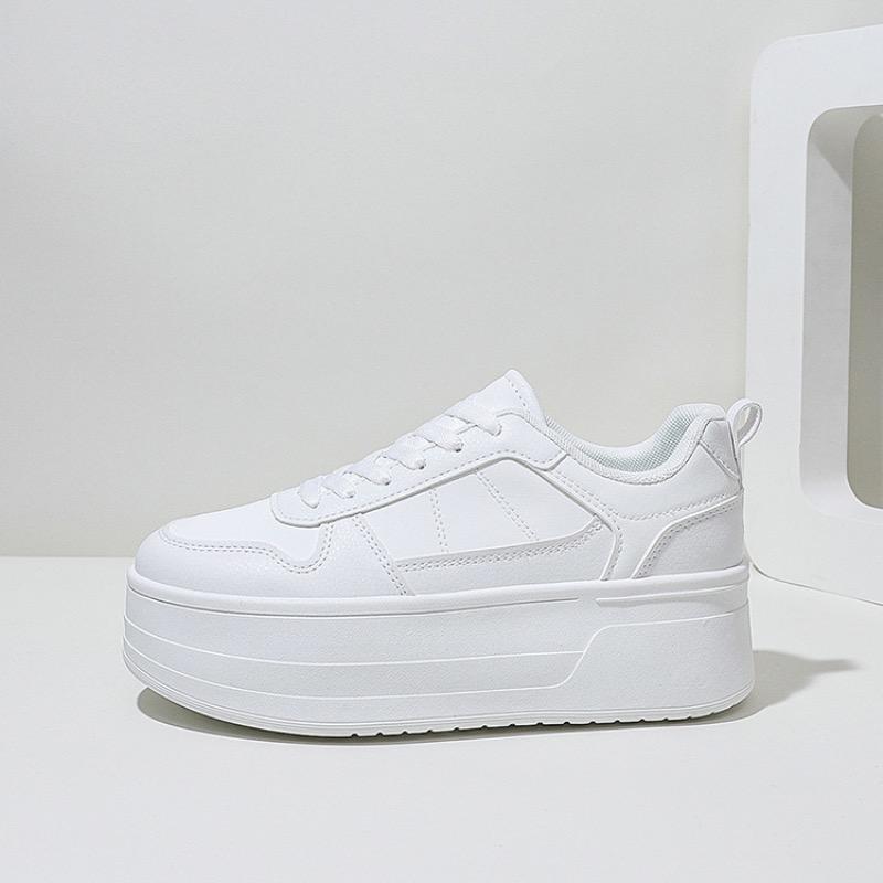 White Women Sneaker High Quality Leather Casual Shoes Designer Height Increasing Sports Shoes for Women Platform Vulcanized Shoe