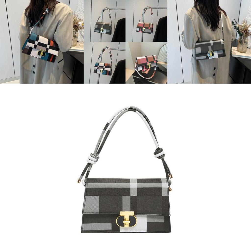 Stylish And Minimalist Shoulder Bag With Large Capacity For Everyday Use In Black Pink And Blue