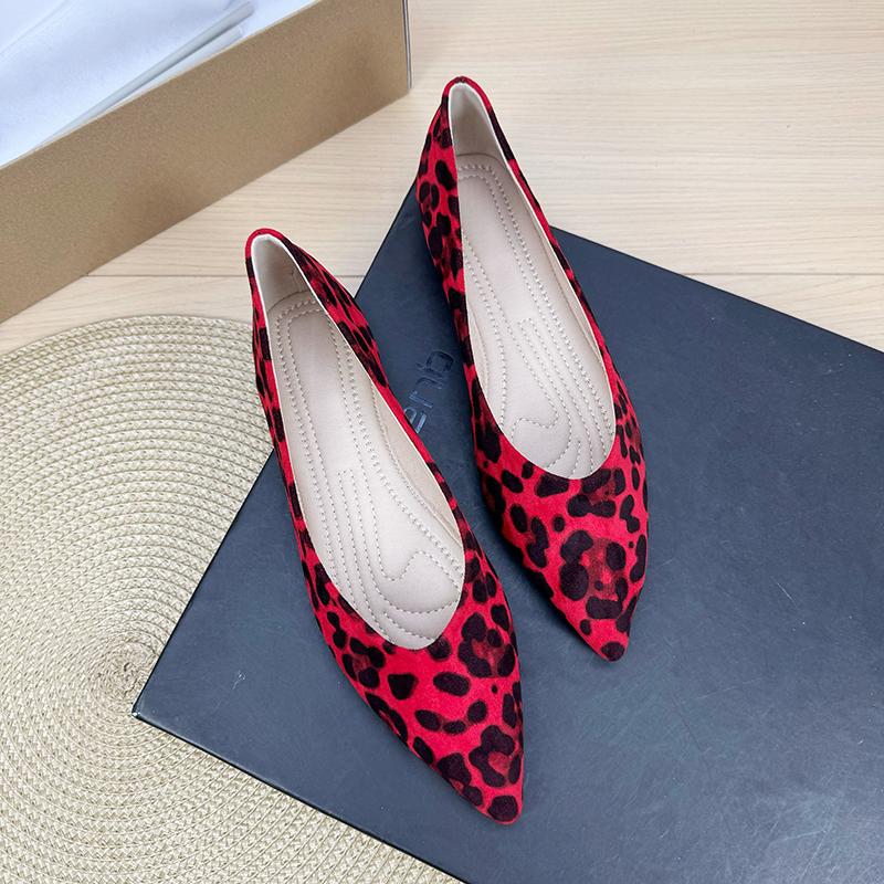 Fashion Flat Shoes for Women 2025 Spring and Autumn New Style Suede Pointed Shallow Mouth Soft Sole Large Size Women's Shoes