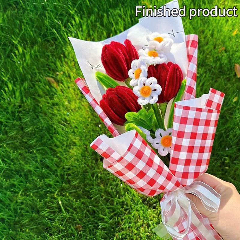 

Finished Tulip Twisted Rod Bouquet Hand-Woven Artificial Bouquets Crochet Hand-Knitted Flowers for Mother s Day Gifts