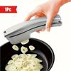 1PZ Fette d'Aglio, Aglio Tritato, Spremiaglio Due in Uno, Tritaghiaccio Multifunzione per Aglio, Pestello per Aglio Domestico, Gadget Artefatto da Cucina