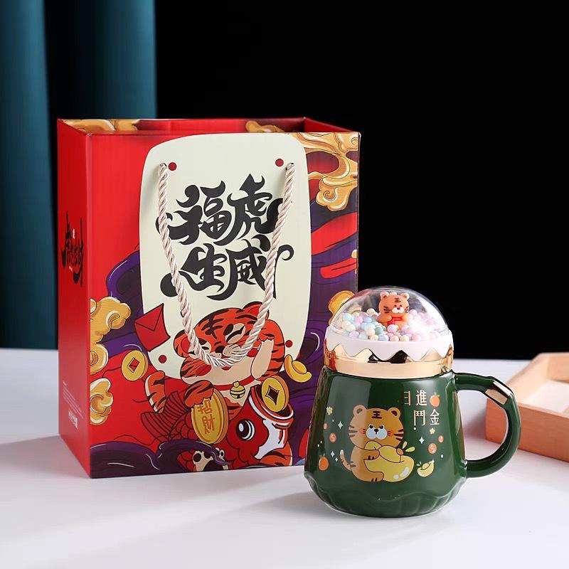Year of the Tiger Mug with Lid Creative Large Capacity Ceramic Cup Couple Pair Cup Cute Cartoon Coffee Mug for Home Use