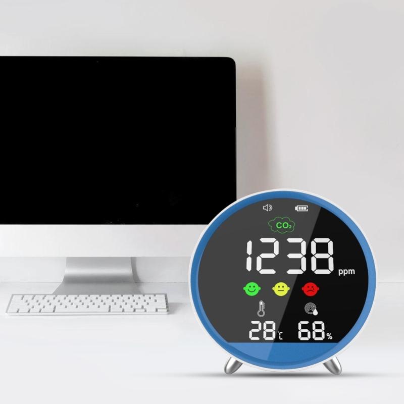 Small Desktop CO2 Detector With Fast Sampling Alerts System Temperature Humidity Tester For Travel Office And Vehicle