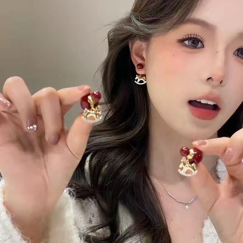 Cute And Playful Pony Red Bead Stud Earrings Women'S Niche Design Sense Earrings Temperament Versatile Earrings