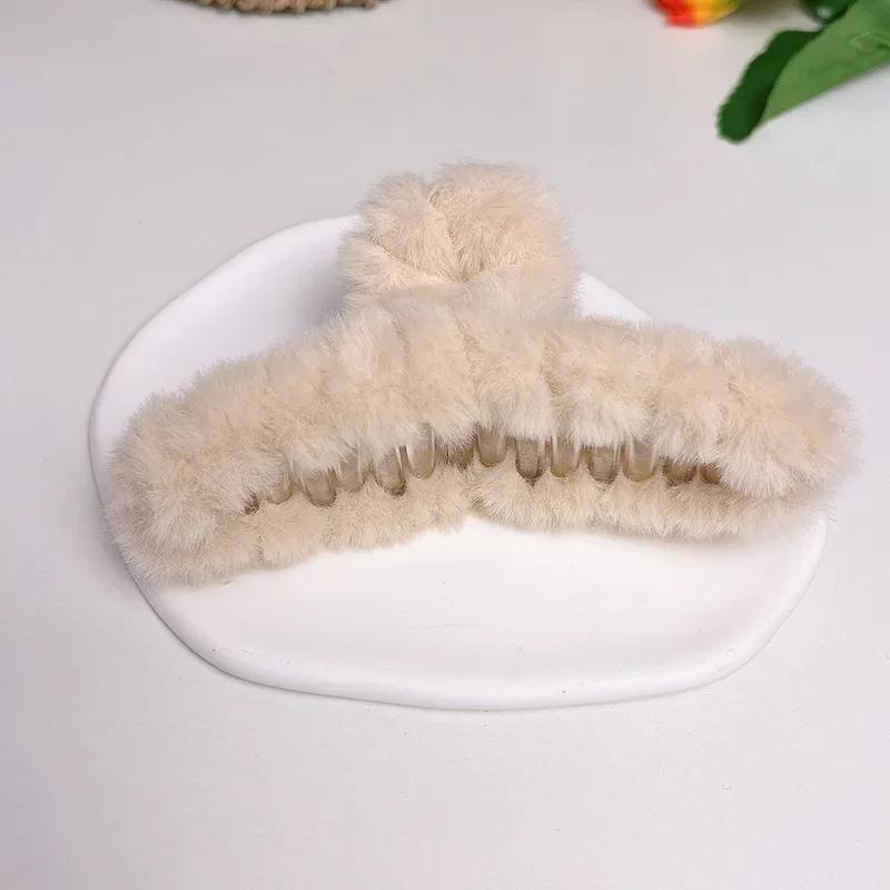 Fluffy Plush Faux Fur Big Crab Hair Claw Clips Women Girls Winter Ponytail Holder Hair Barrettes Clamps Hair Accessories Cheap