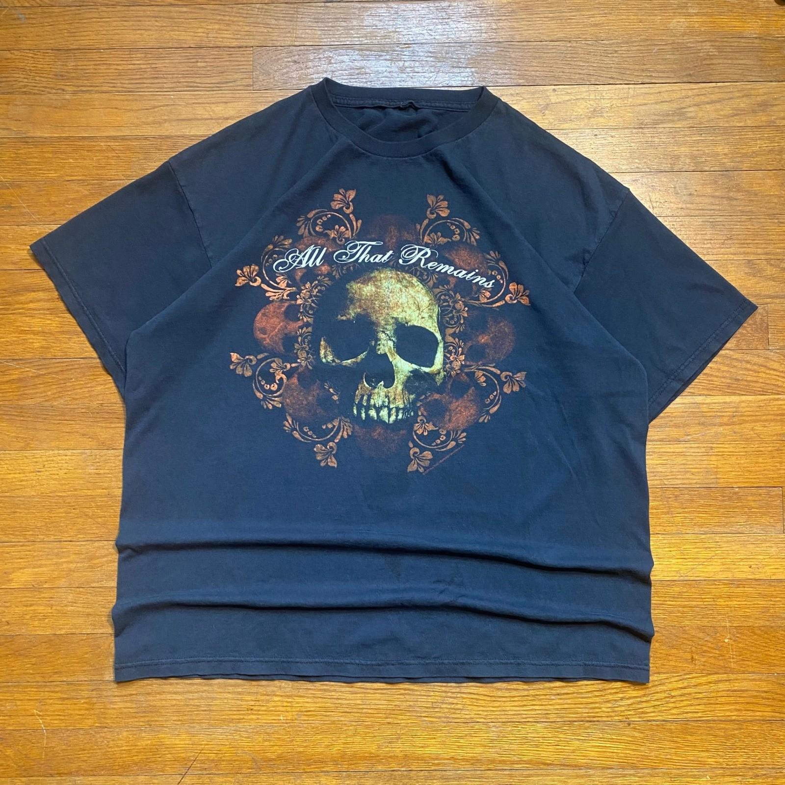 All That Remains 2007 Skull Y2K Band T-Shirt Black Graphic Tee L Unisex T-Shirt S