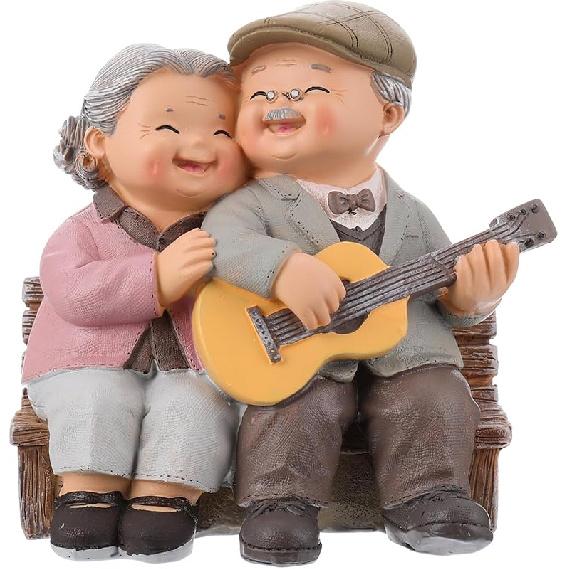 Elderly Couples Figurines, Resin Old Couples Cake Topper Anniversary Golden Marriage Wedding Cake Toppers Decoration Polyresin Figurines Collectibles 10.5X12X6CM