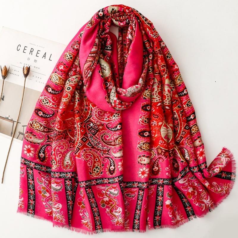 Bohemia Retro Paisley Women Scarf Shawl Cotton Linen Feeling Tassel Pashmina Muslim Hijab Wrap Lady Viscose Scarf Foulard