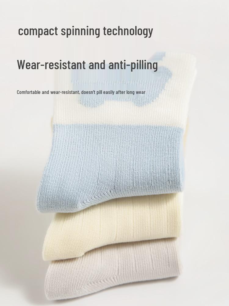 Karikatür Bebek Çorap: Yenidoğanlar İçin Yumuşak, Dikişsiz, Bol Manşetli Orta Boy Pamuklu