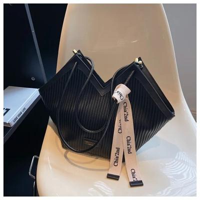 Large Capacity Bag for Women 2026 New Summer High-Grade Express Work Shoulder Bag Class Tote Handbag