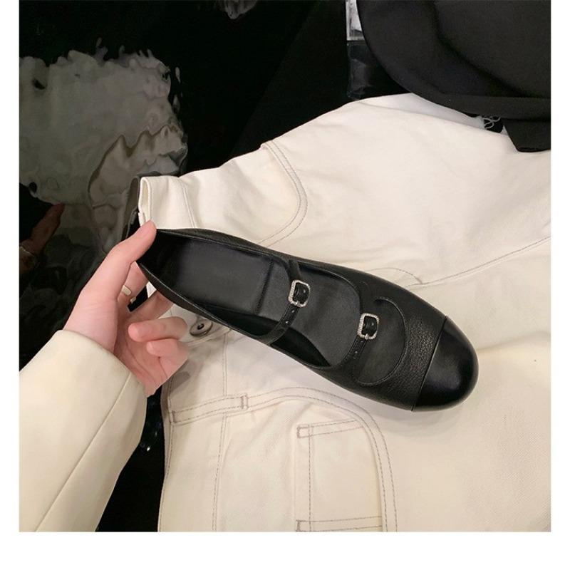 One-piece Shoes, Women's Round-toed Rhinestone Flat Single Leather Shoes