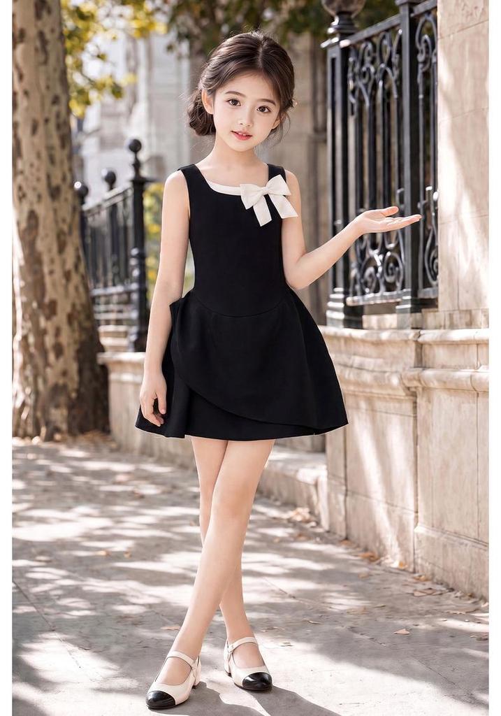 Girls' 2026 Summer Bow Dress: Sleeveless, Fashionable, Elegant Skirt