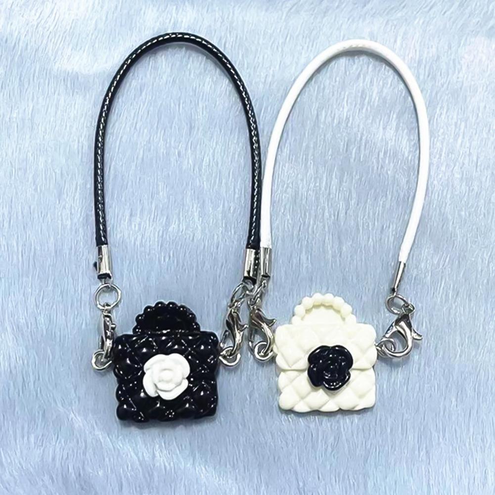 

Dollhouse Mini Model Camellia Black and White Bag Hanging Neck Accessories Doll Pendant Accessories 04#