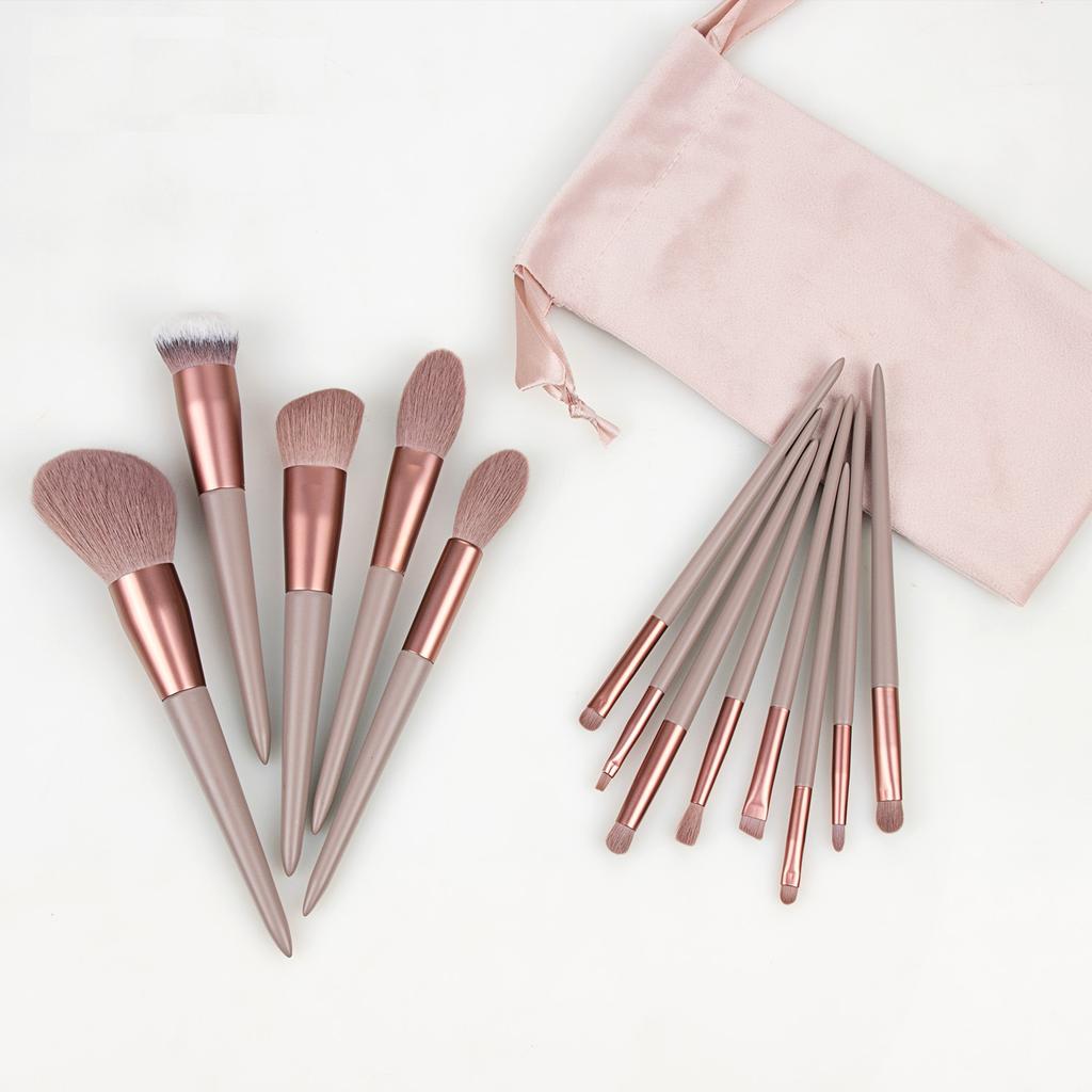 13-Piece Professional Makeup Brush Set with Soft Synthetic Bristles and Linen Bag