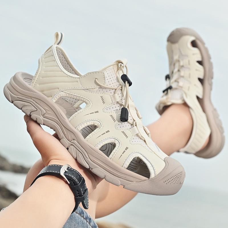 Men's Leather Sandals Summer Outdoor Hiking Shoes Water Wading Anti Slip Toe Wrapped Beach Shoes Size 38-45