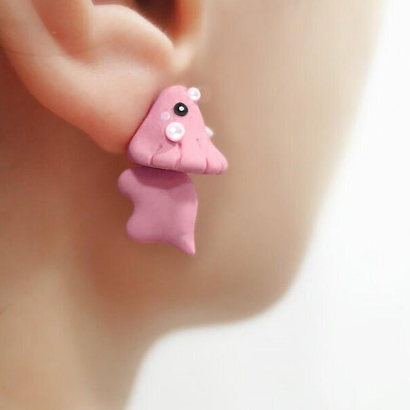 Cute Alloy Ear Studs Suitable for Women and Girls 3D Shark/Dinosaur/Whale Animal Cartoon Biting Ear Stud Earrings