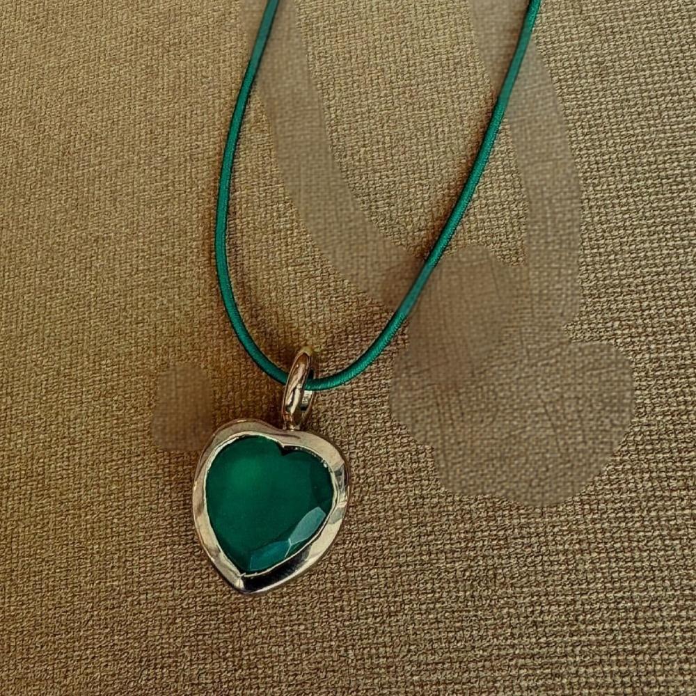 

Stainless Steel Love Necklace, Retro Color Rope With Diamonds, Heart-Shaped Niche Design, Daily Jewelry