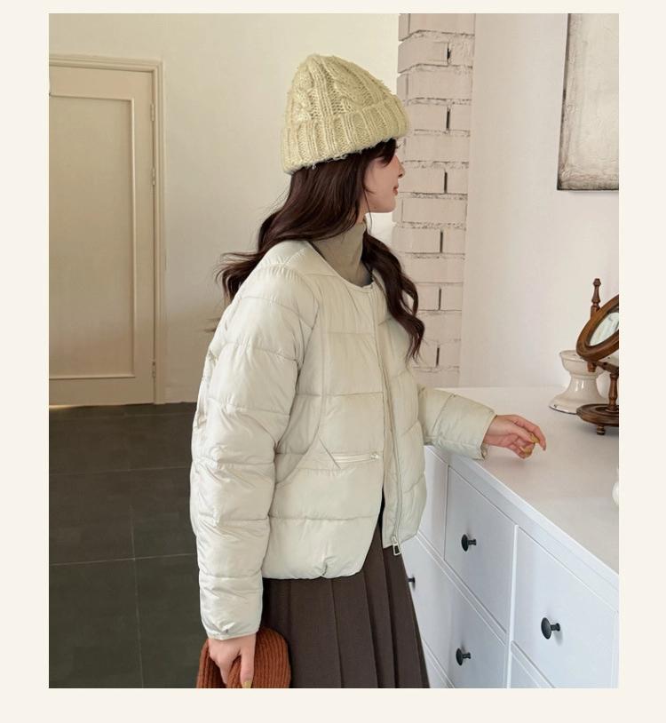 Women’s Short Round Neck Winter Jacket With Adjustable Hem