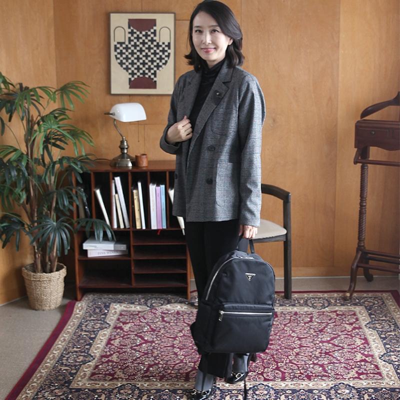 Shiz Madam A42404 Prague Half Pocket Backpack