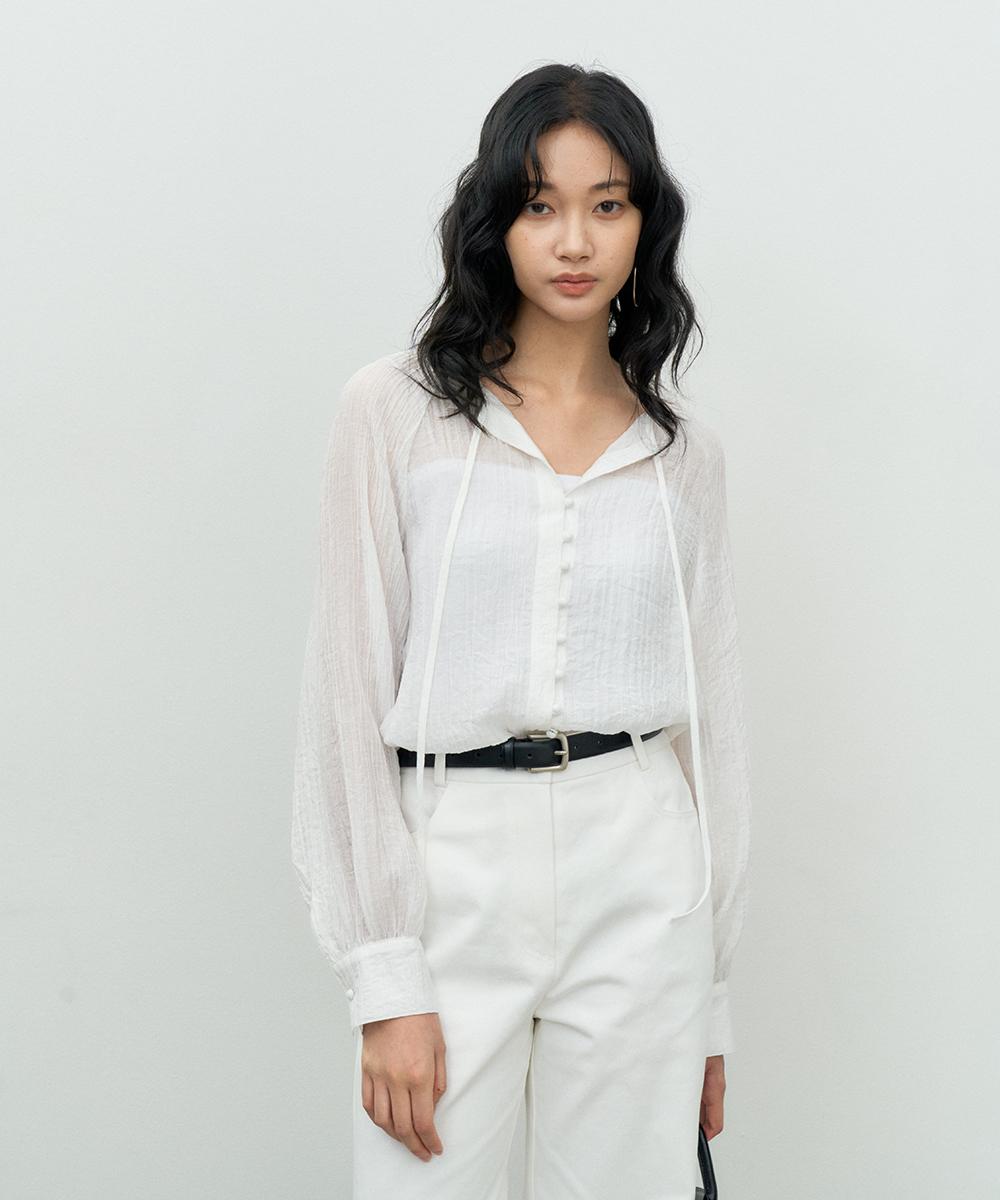 Make A Toast Pleated Strap Blouse White Mbesto007Wh White/Ff