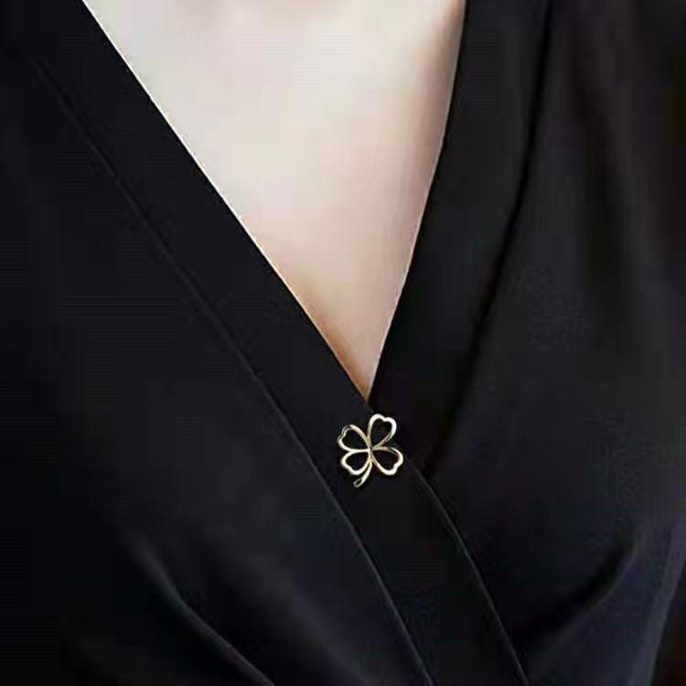 Pearl Waist Buckle Pin: Versatile Anti-Exposure Brooch for Women's Clothing
