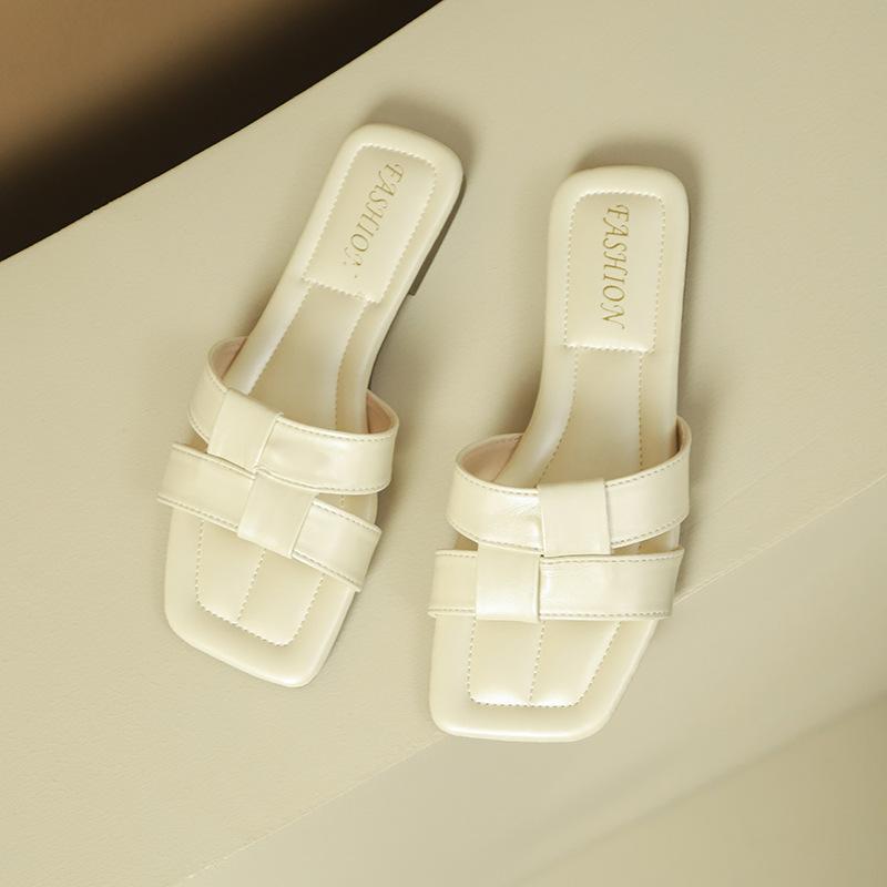 Square-toed thick-heeled cool slippers for women's outer wear summer new fashion woven one-word beach slippers