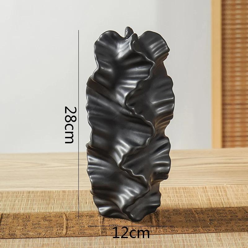 Matte Irregular Vase Ceramic Flower Arrangement Vase Artistic Flower Vessels Desktop Decorative Flower Ware Home Decoration