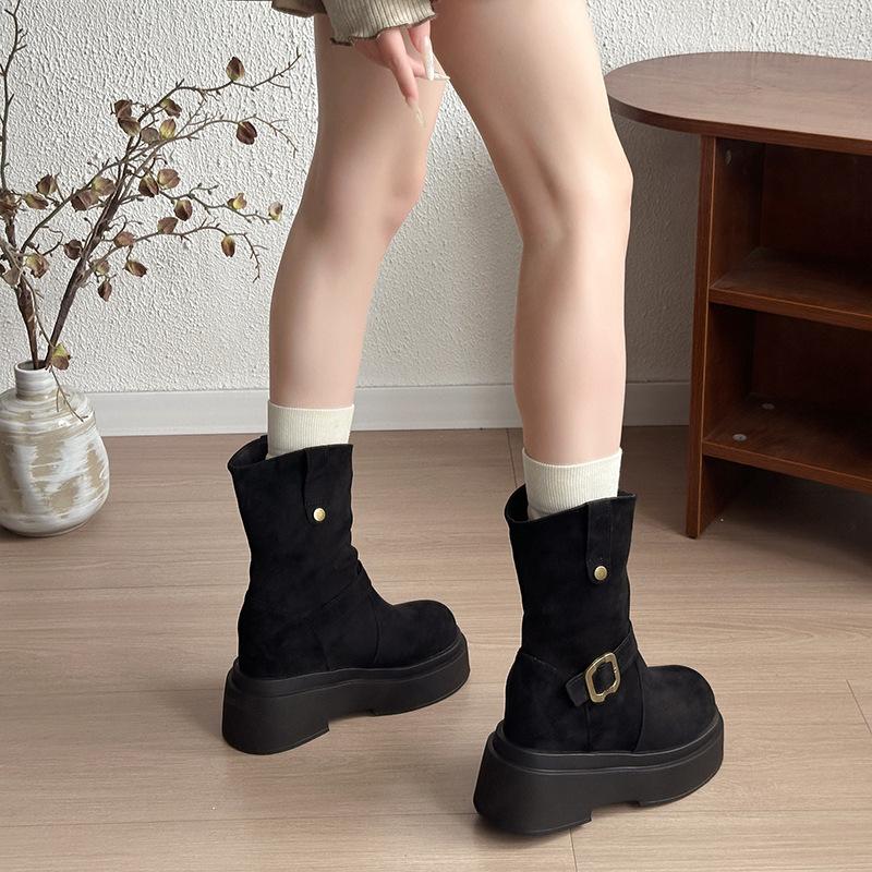 Autumn thin short boots inner height increase small versatile new women's boots short tube locomotive thick bottom short tube black