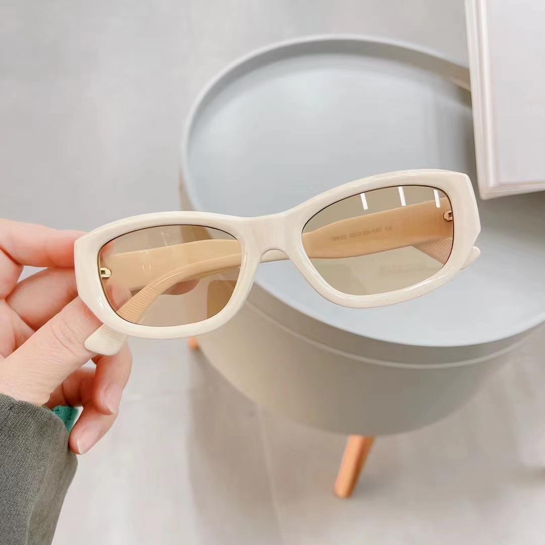 

New Fashion Sunglasses Women Rectangle Shape Uv400 Protection Outdoor Sun Glasses Vintage Retro Travelling Men Sunglass