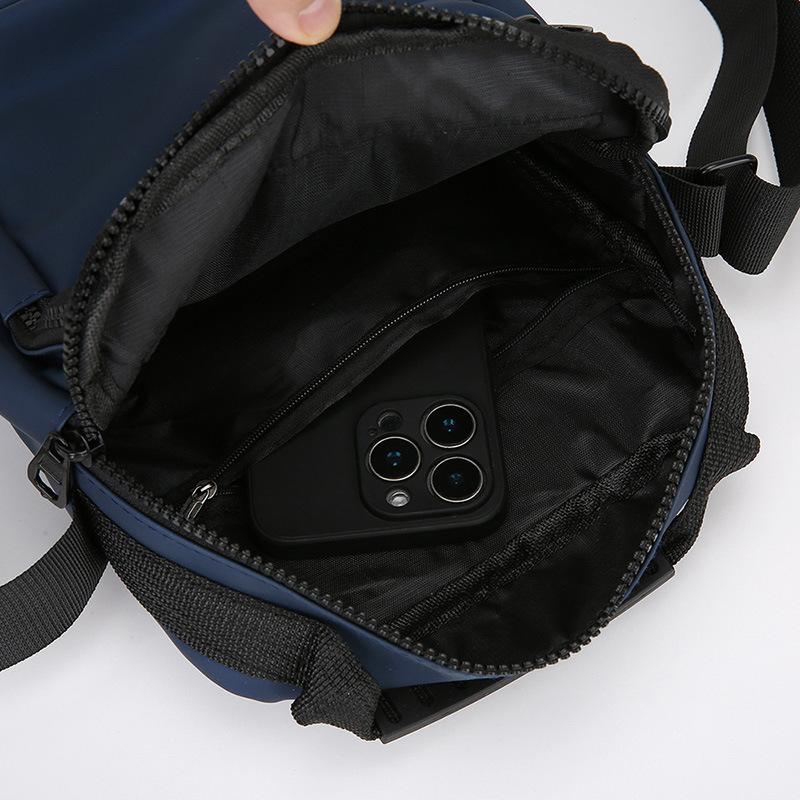 Volnočasová a jednoduchá pánská jedno-ramenná crossbody taška, Kabelka s velkou kapacitou, Voděodolný batoh